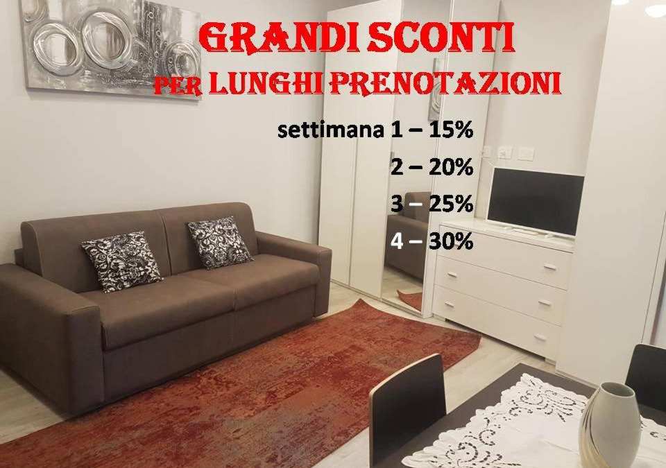 Verbania Apartment | Monolocale piano terra direttamente sul lago