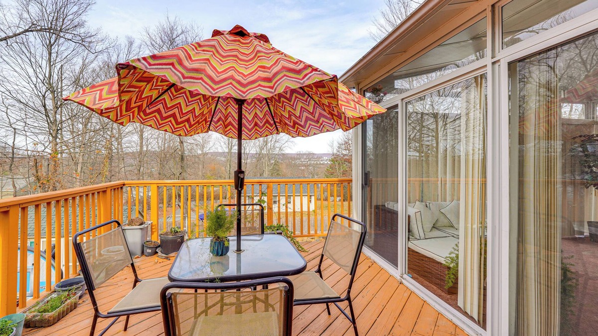 Monroe House | Monroe Home Near LEGOland & State Parks!