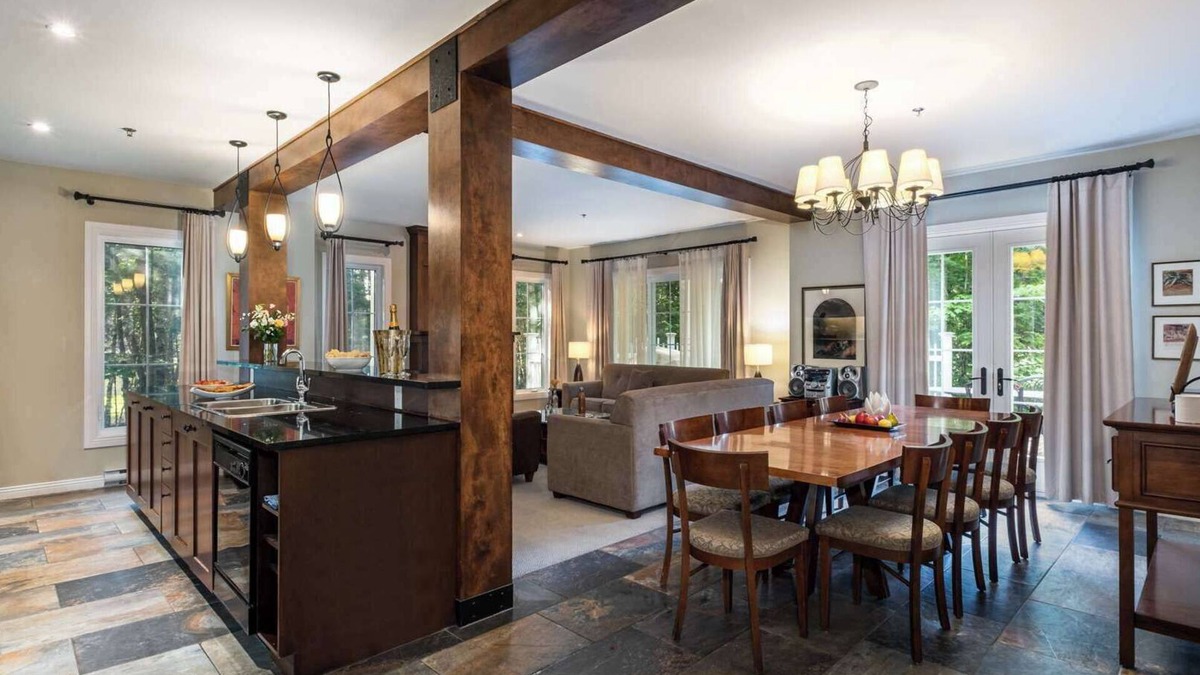 Mont-Tremblant Hotel | Mont-Tremblant - Château Beauvallon - Four Bedroom Suite