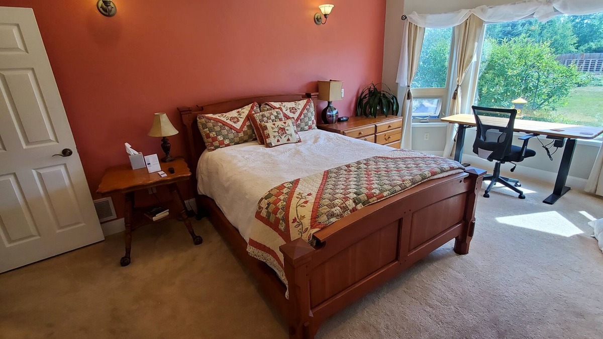 Bozeman House | Montana Adventure Home -10 min to Bozeman airport