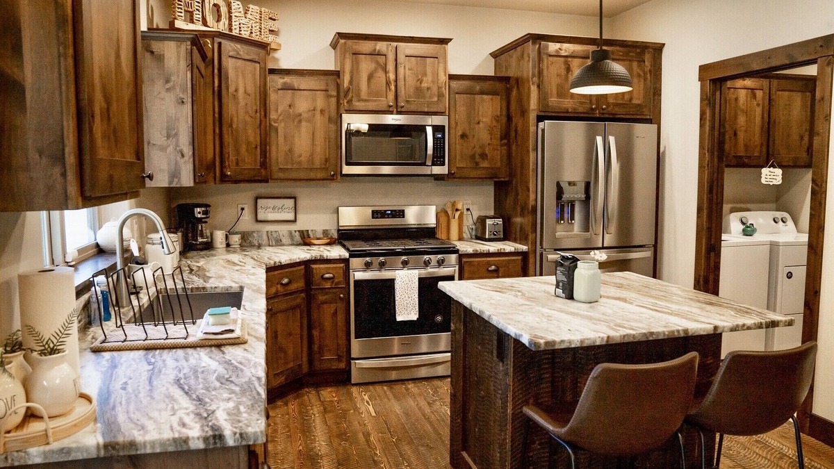 Kalispell House | Montana Dreams Retreat - luxury in the Glacier/Whitefish area