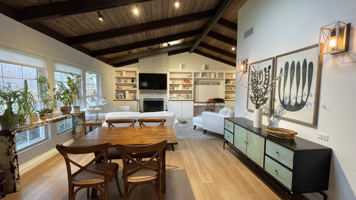 Culloden Shores House | Montauk House with Pool, Walk to Private Beach
