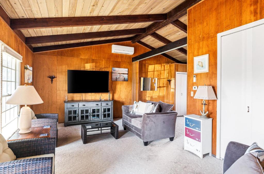 Culloden Shores House | Montauk Surf by the Sound