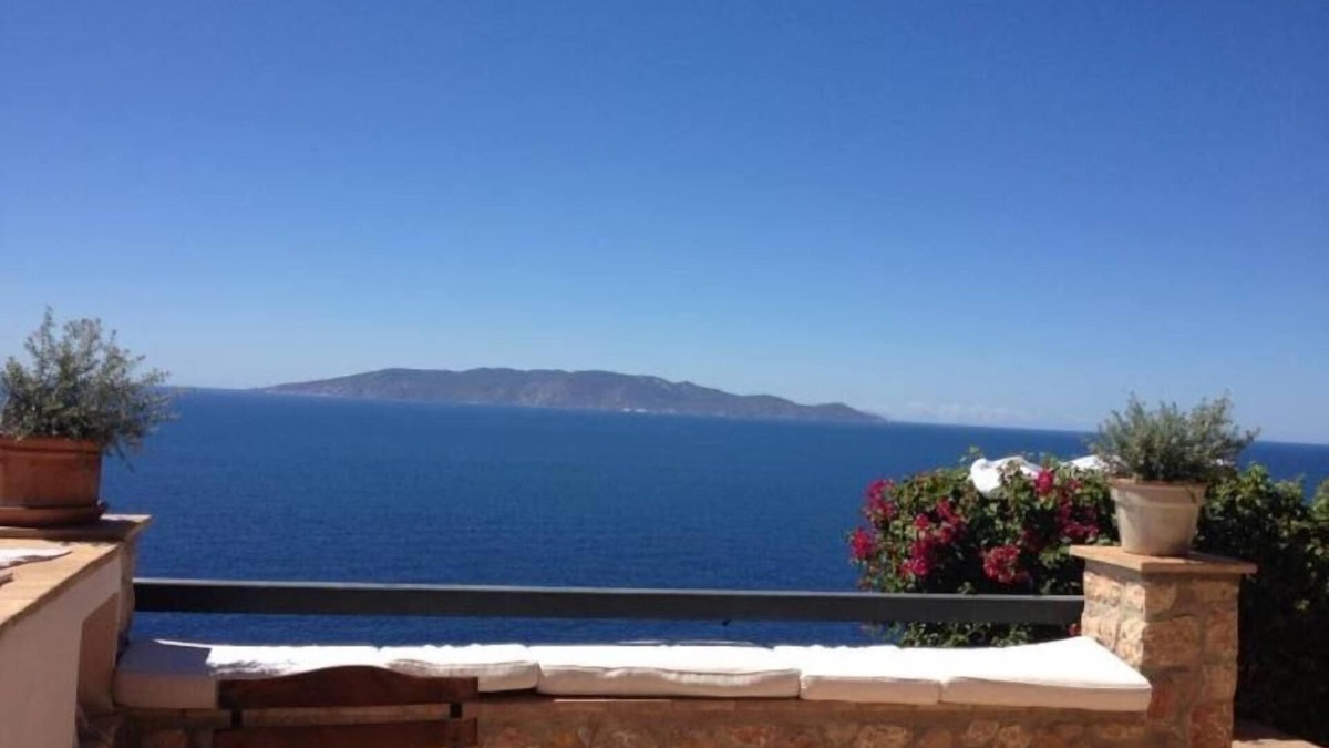 Cala Piccola Apartment | MONTE ARGENTARIO/CALAPICCOLA RENT HOUSE BREATHTAKING VIEW 3 BEDROOMS 3 BATHROOMS