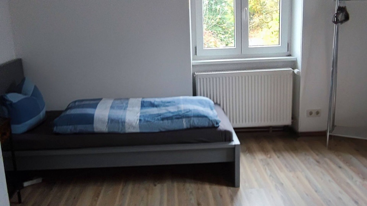 Veitshoechheim Apartment | Monteur- Radfahrer-ferienwohnung bis 6 Persohnen mit Großem Parplatz/waln/grill
