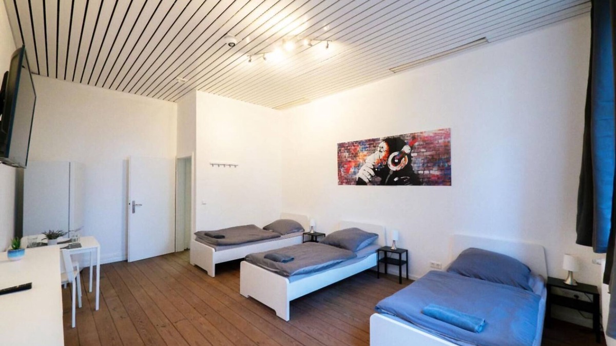 Gulzow Apartment | Monteurwohnung in Gülzow für bis zu 7 Personen mit WLAN, Parkplatz & Gemeinschaftsküche - RZ02