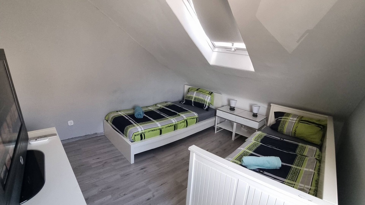 Gelnhausen Apartment | Monteurzimmer Gelnhausen, Ferienwohnung, Auch für Große Gruppen, Nähe Frankfurt