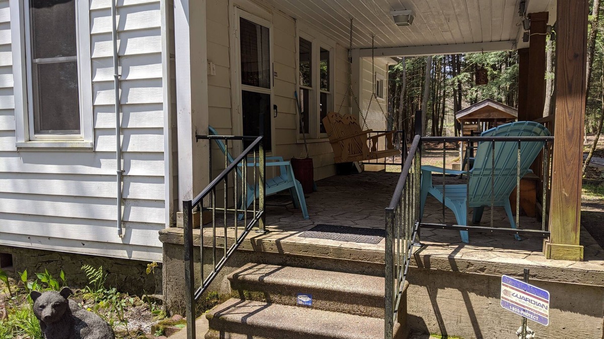 Clearfield Cabin | Montgomery Run cabin located in a secluded wooded area close to Clearfield, PA