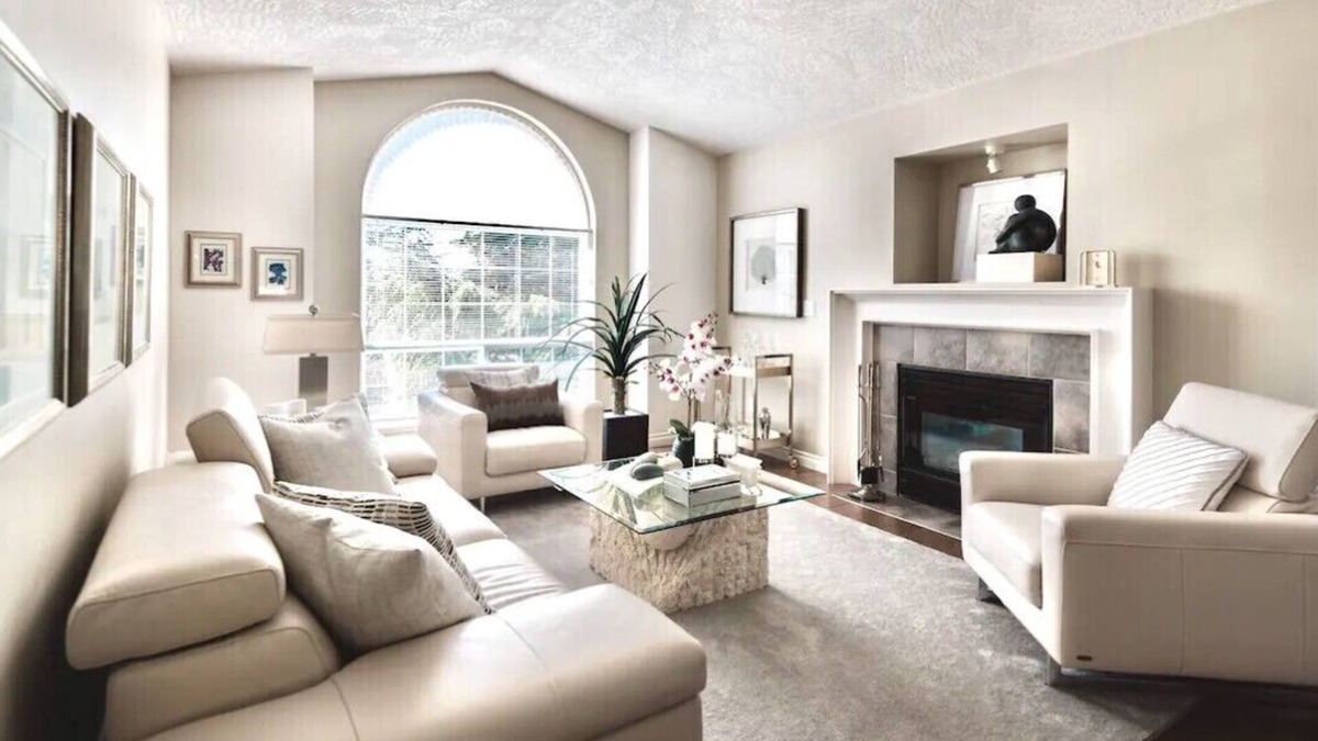 Saanich House | Monthly Furnished Bright Beautiful 3bedroom Suite