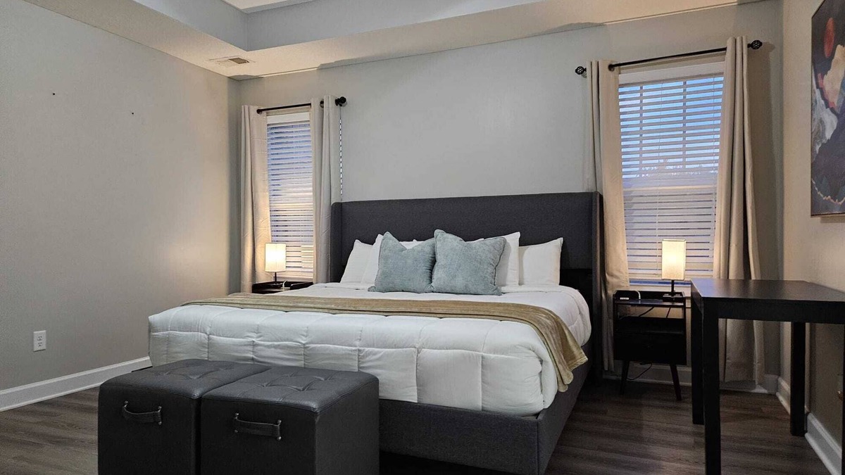 Southaven House | MONTHLY STAYS-Enjoyable & Charming 4-Bedroom Home in Southaven
