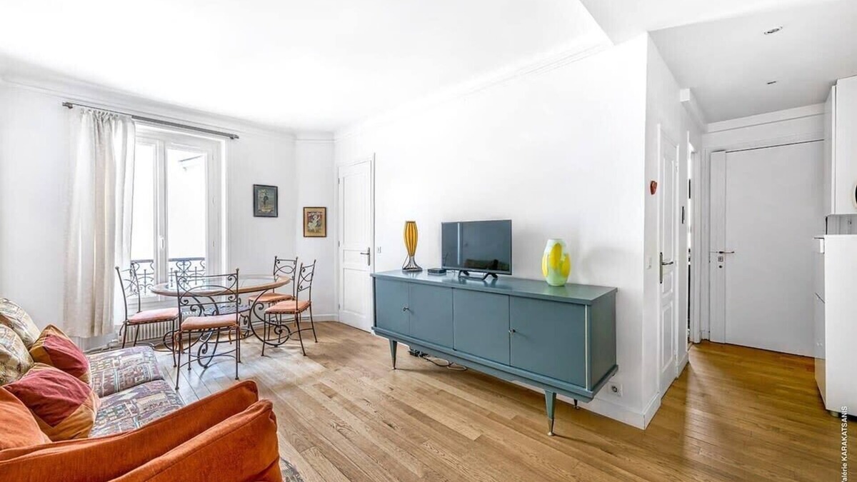Clignancourt Apartment | Montmartre - Lamarck - Caulaincourt 2bdr by B'Your Home