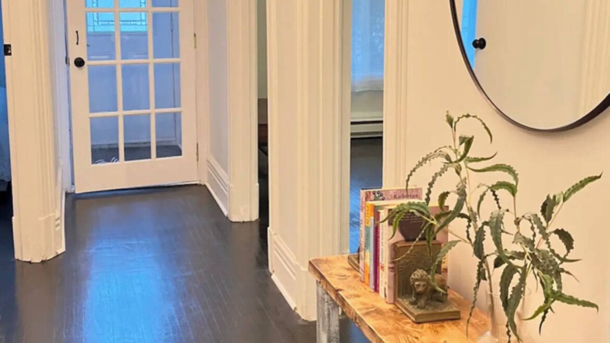 Pointe-Saint-Charles Apartment | Montreal's Beautiful Apartment