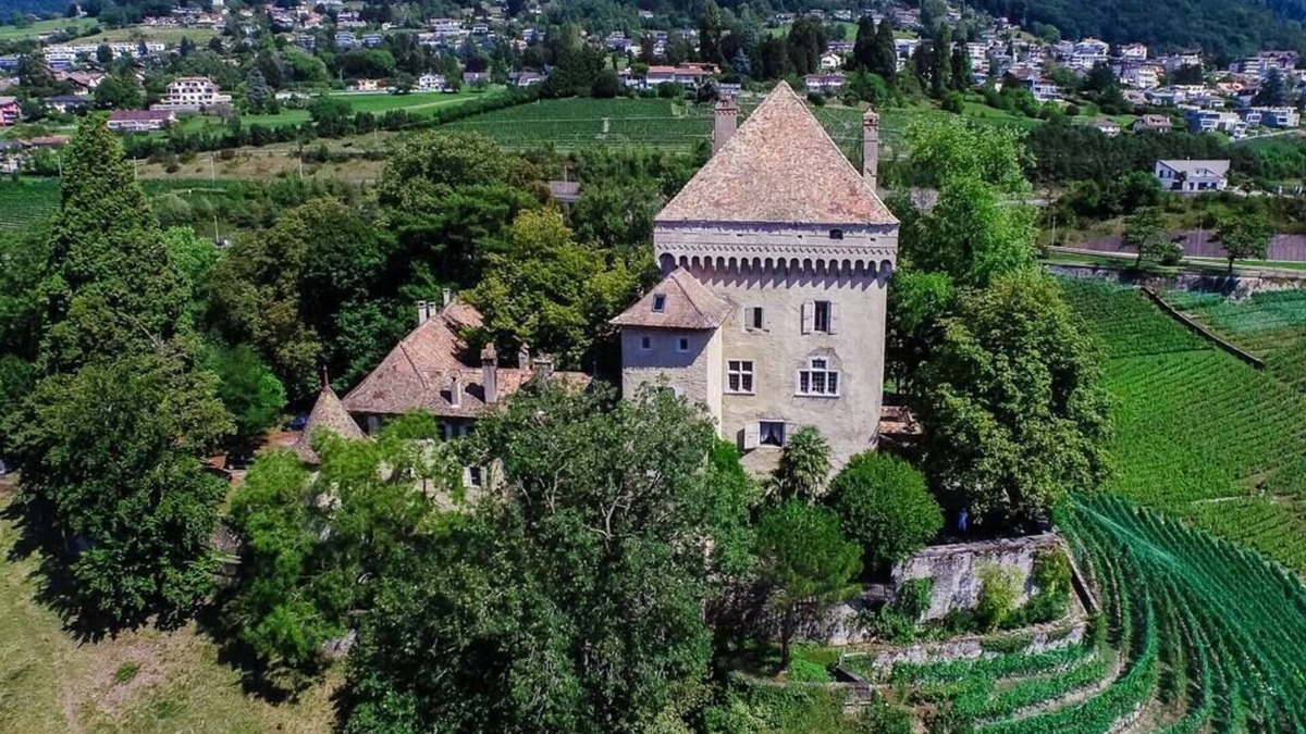 Montreux Apartment | Montreux Castle - Château du Châtelard
