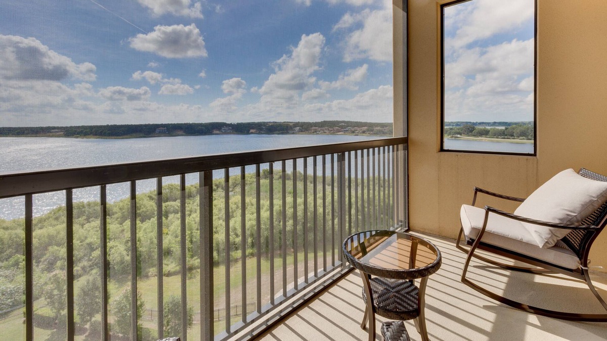 Montverde Condo | Montverde Condo w/ Pool Access & Lake Views