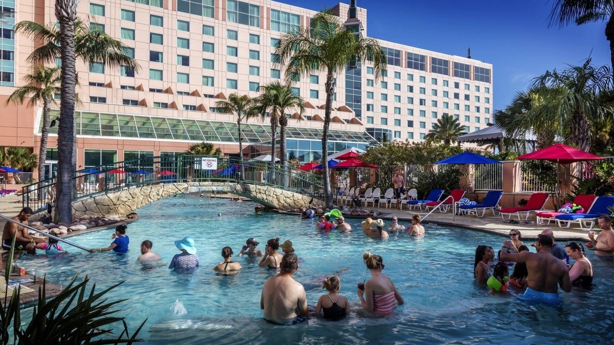 Galveston Resort | Moody Gardens Hotel, Spa and Convention Center