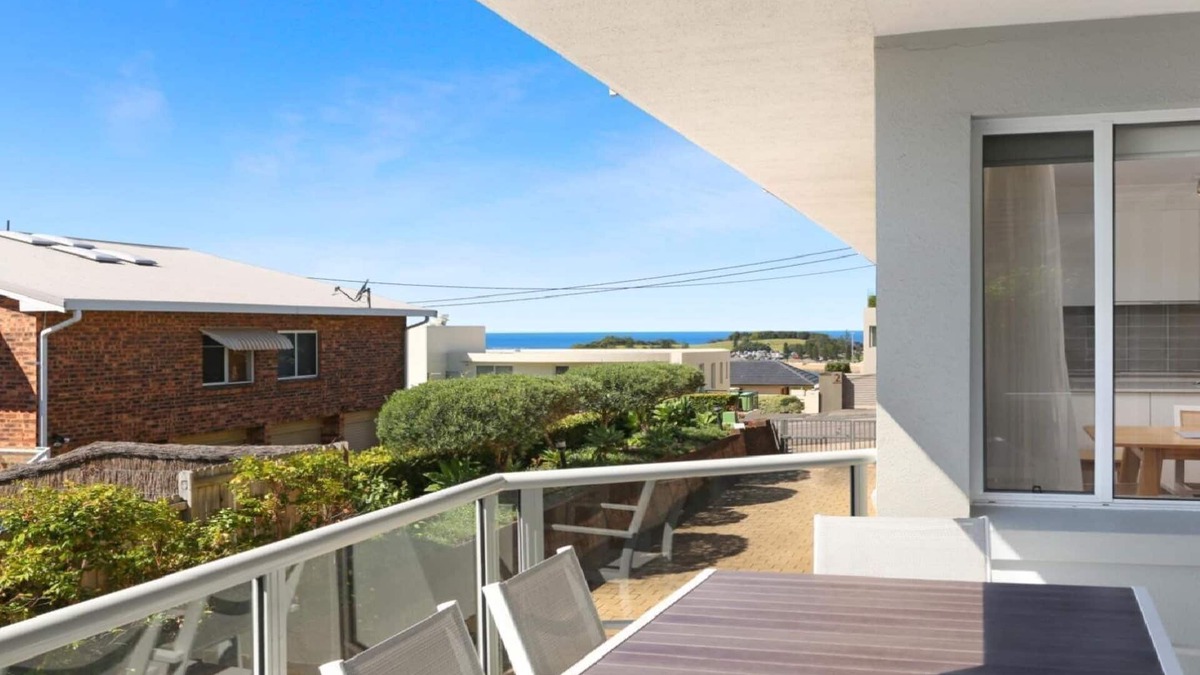 Terrigal Apartment | MOON GLOW | Accom Holidays