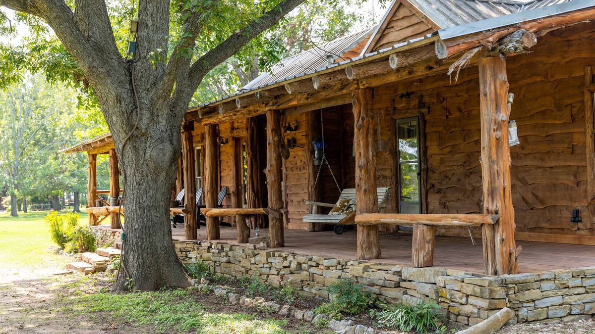 Satin House | Moon River Ranch - Farm House