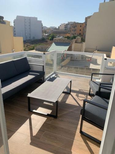Ta' Giorni Apartment | Moon suites