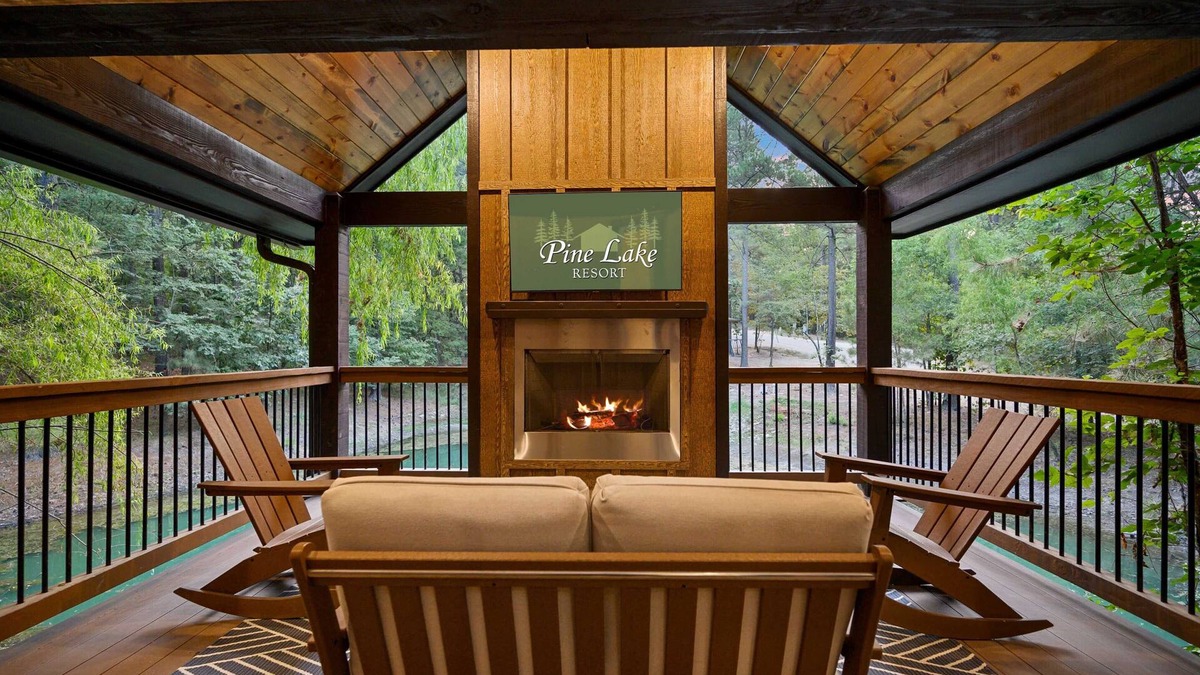 Broken Bow Cabin | Moonlight Vista - 1BR/1 Bunkroom – Wrap-Around Porch