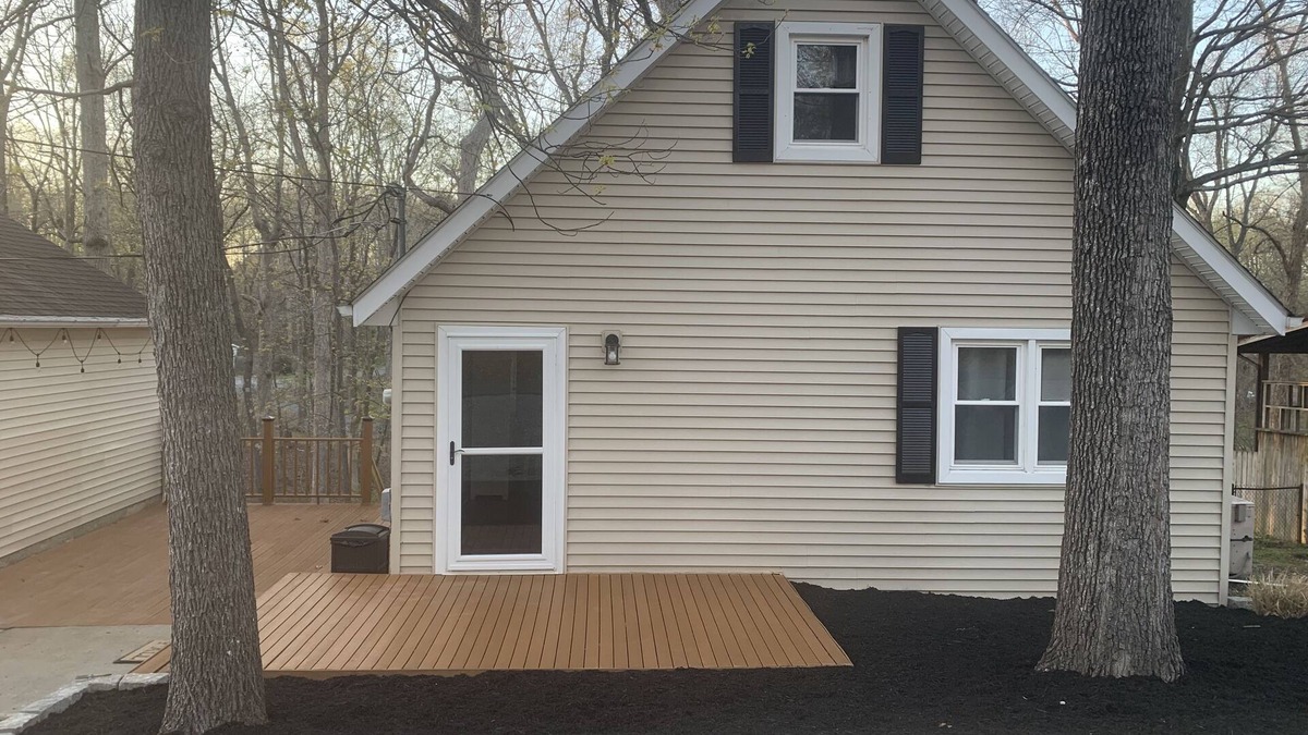 Gilbertsville House | Moors Resort location 3 Bedroom House w/Patio Dock and room for trailer parking
