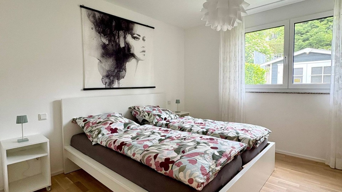 Iznang Apartment | Moos-Weiler: Family Apartment with Garden, Near Lake & Ideal for Long Stays
