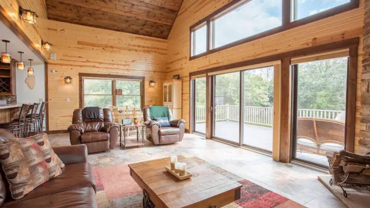 Sullivan Cabin | Moose Cabin