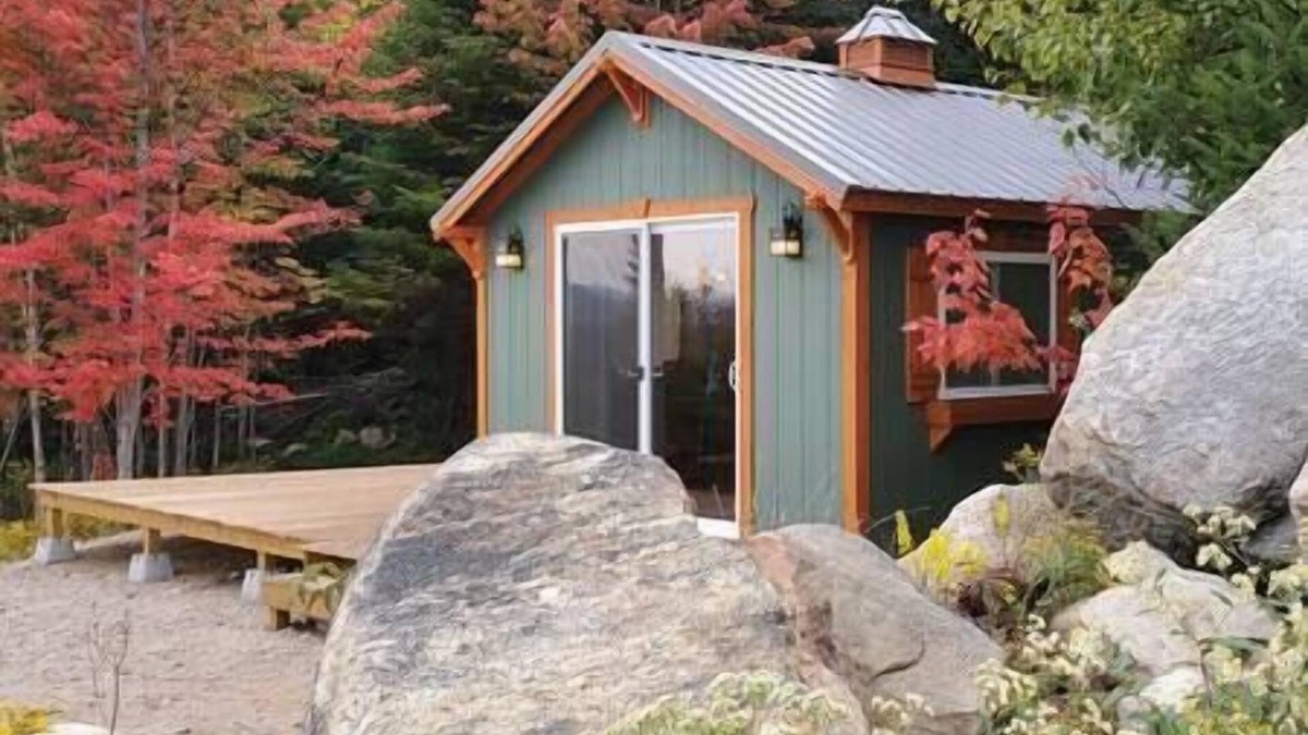 Malone Cabin | Moose Ridge Cabin on 240 Acres with Mountain Views