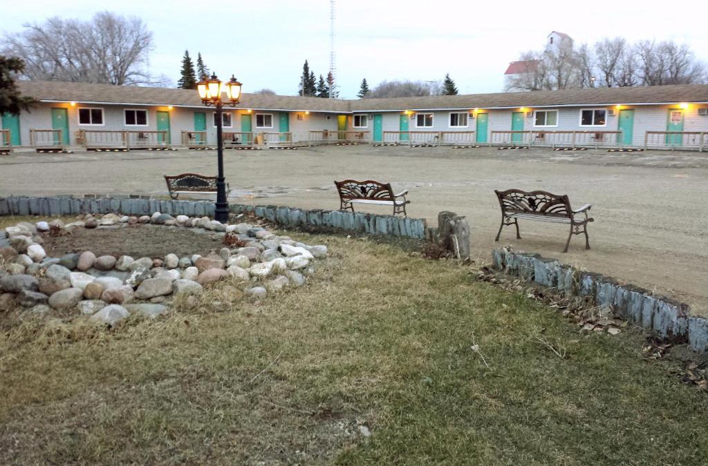 Moosomin Hotel | Moosomin Motel