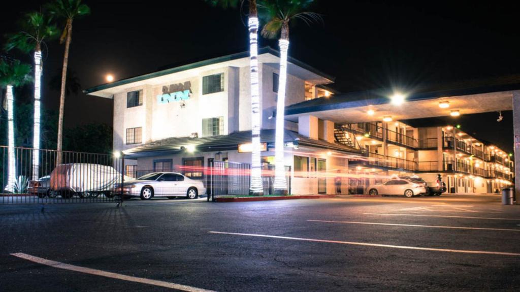 Garden Grove Hotel | Morada Inn