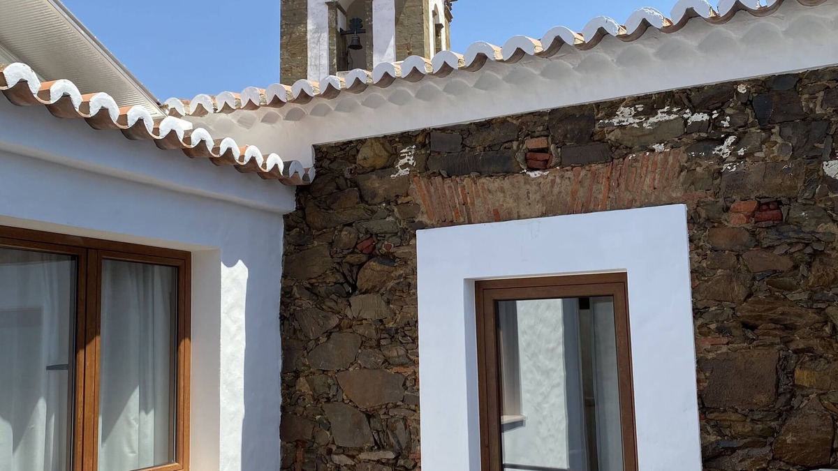 Almodovar e Graca dos Padroes House | Moradia - Casa da Igrejja " Património e Natureza"