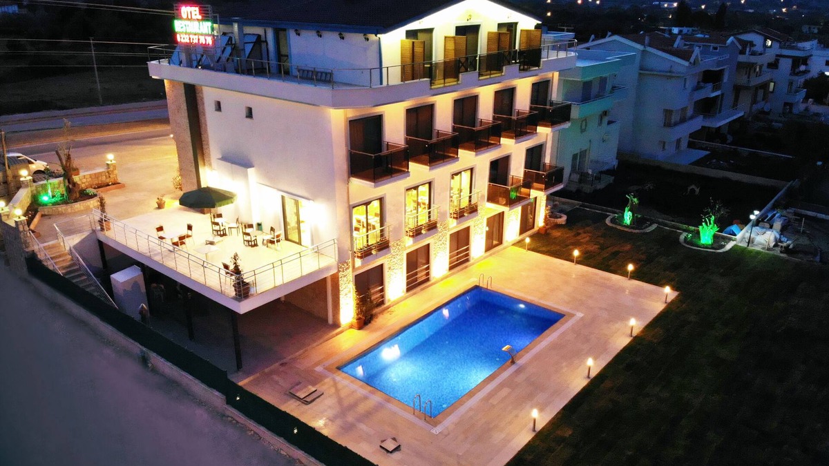 Mordogan Hotel | MORDOĞAN Zeytinli Konak Butik Hotel