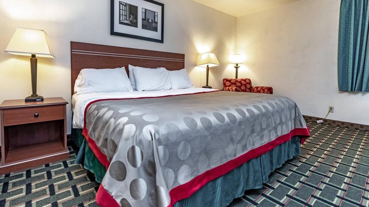 Decatur Hotel | More you stay more you save