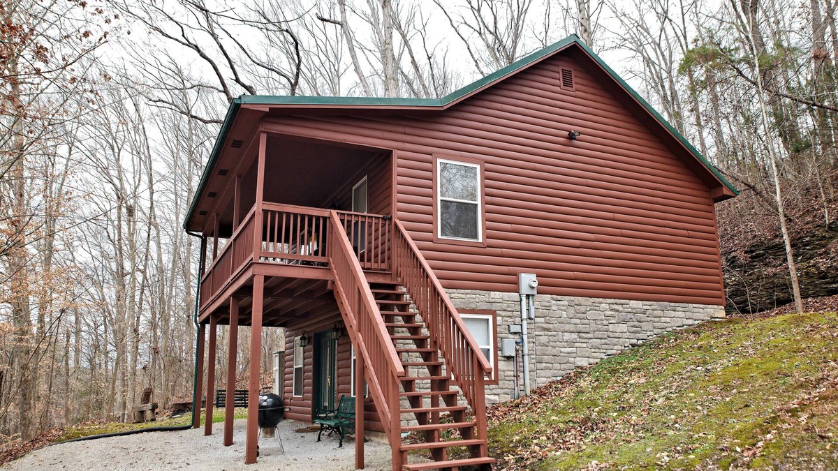 Farmers Cabin | Morehead Cabin on the lake