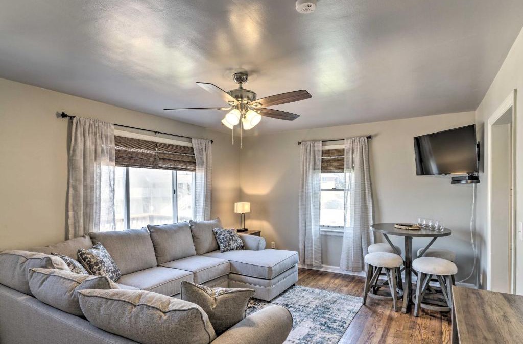 Morgantown House | Morgantown Home with Patio Near WVU Football!