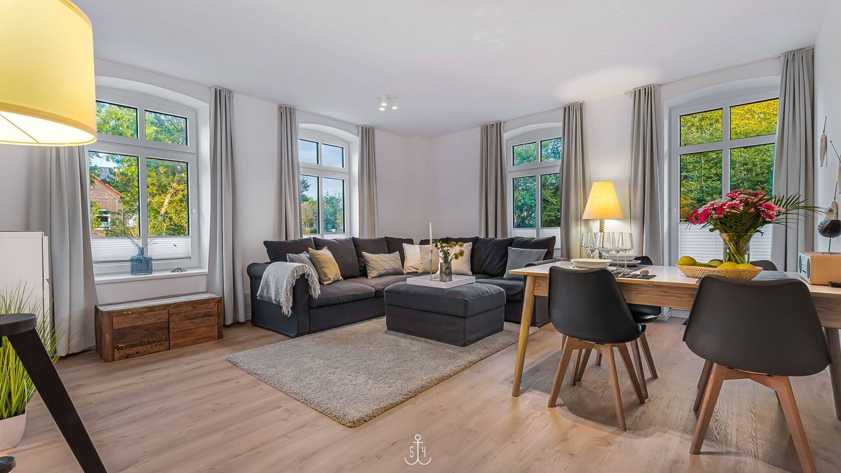 Emmelsbull Apartment | Morgentanz - for 4 people, rural, idyllic, North Sea vacation