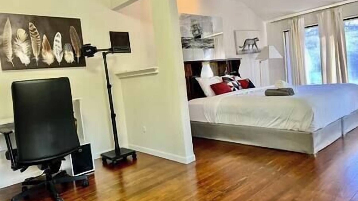 Sioux City Apartment | Morningside work Hub 4 beds/2BR, Fiber internet