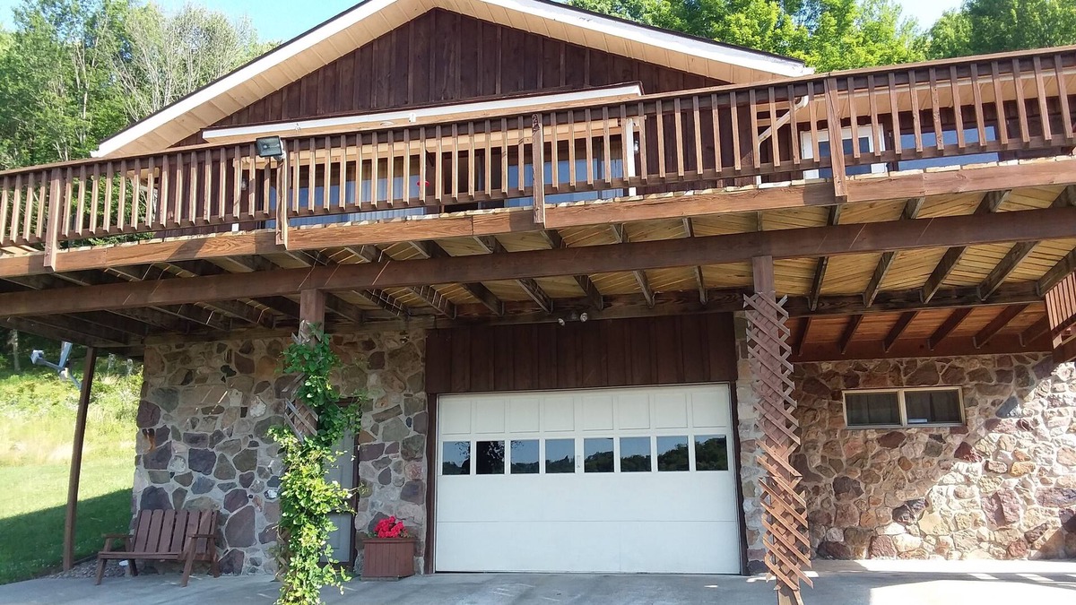 Morris House | Morris Mountain Rental-Relax with Nature