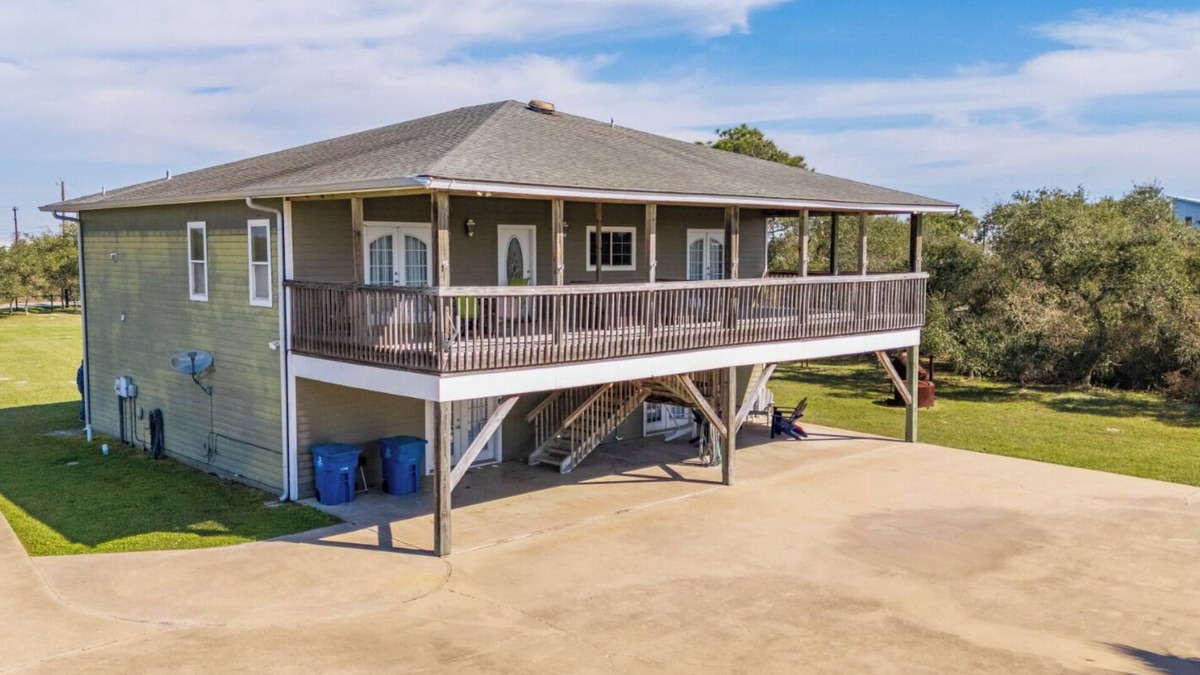 Port O Connor House | MORRIS RETREAT Large Luxury in POC