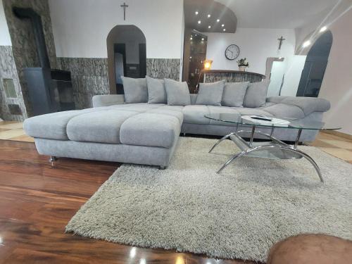 Miercurea-Ciuc Apartment | Morrison Rezidence