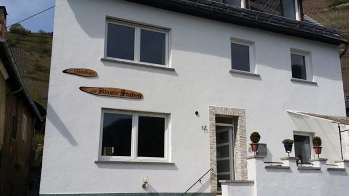Bremm House | Mosel Homes at the monastery Stuben - cottage, shower, WC