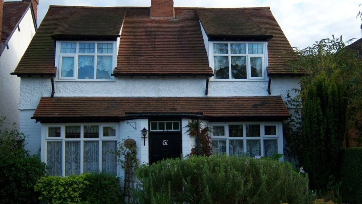 Shottery Bed & Breakfast | Moss Cottage