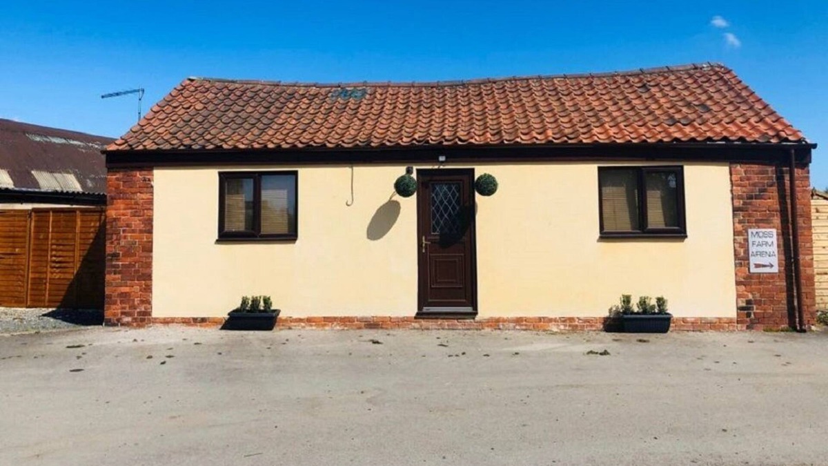 Kirk Sandall Cottage | Moss Farm Cottage - A haven for horse & countryside lovers