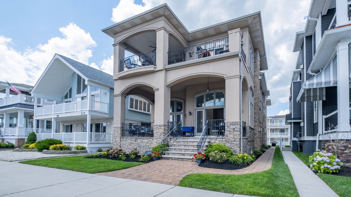 Gold Coast House | Most desirable location in Ocean City, the heart of the Gold Coast.across the street from the beach!