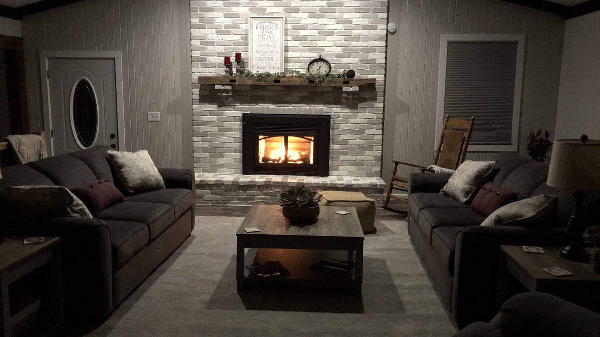 Blissfield House | Most Peaceful, Super Clean, Quiet, Secluded setting in Millersburg