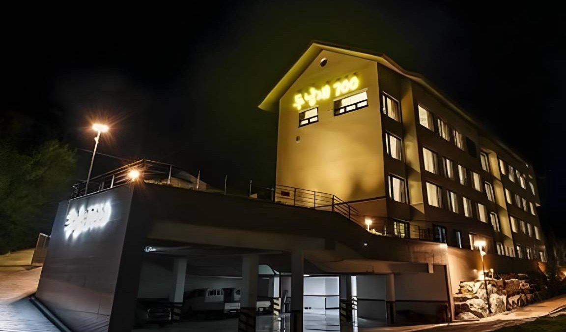 Daegwallyeong House | Motel ∙ 5 guests