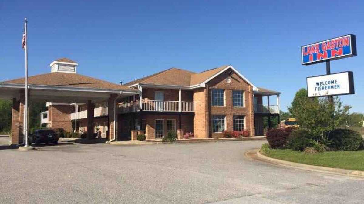 Bracey Hotel | Motel 6 Bracey, VA – I-85