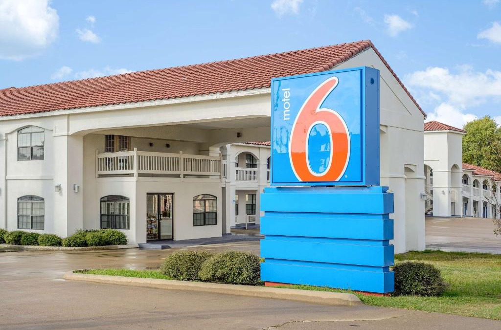 Canton Hotel | Motel 6-Canton, TX