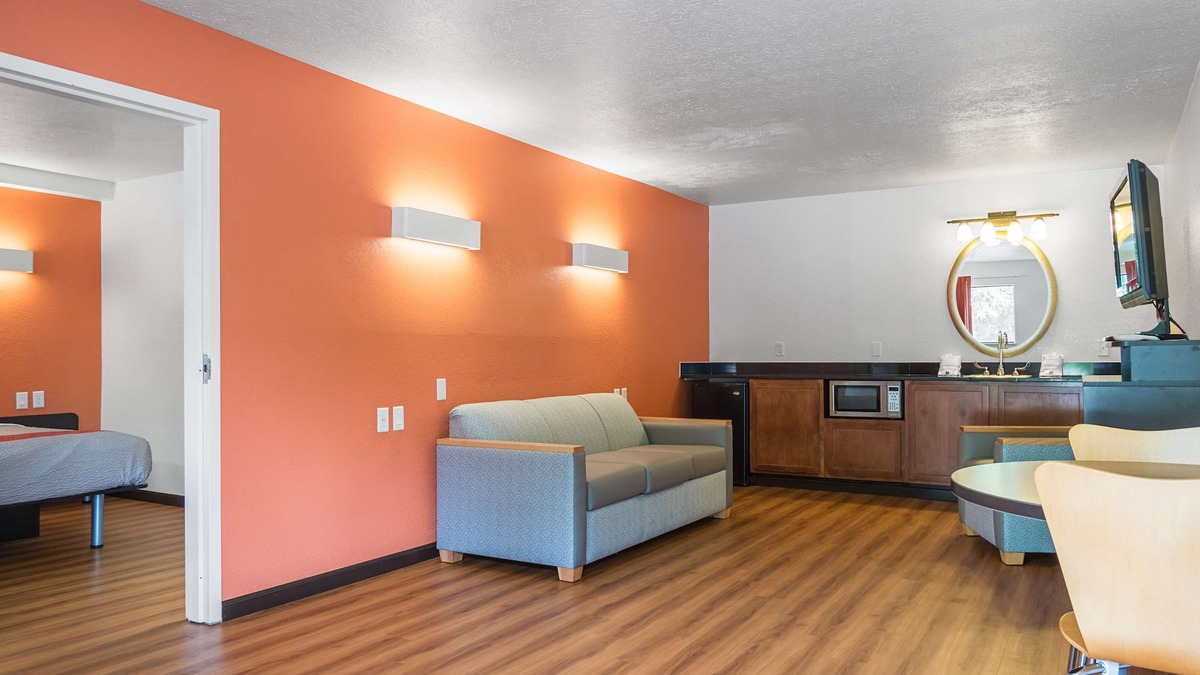 Columbus Hotel | Motel 6 Columbus, OH - OSU