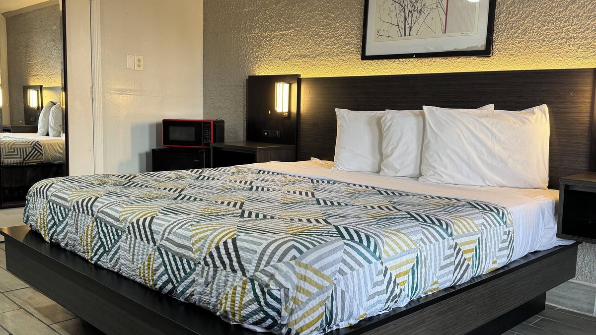 Cordele Hotel | Motel 6 Cordele, GA