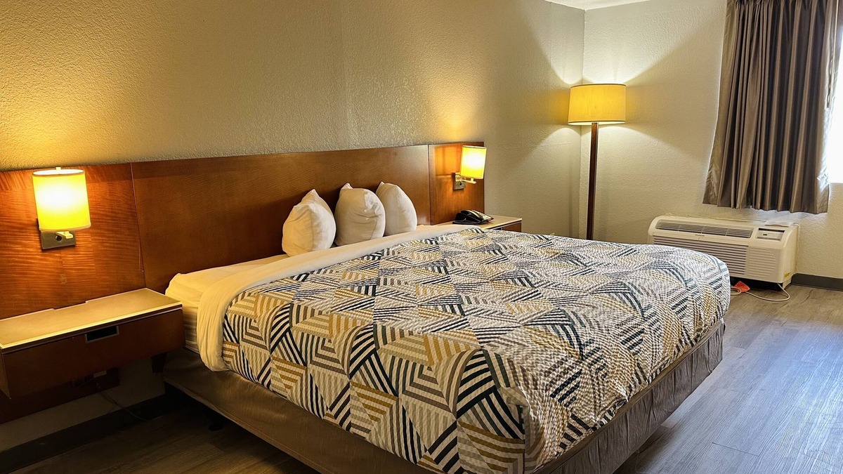 Forrest City Hotel | Motel 6 Forrest City, AR